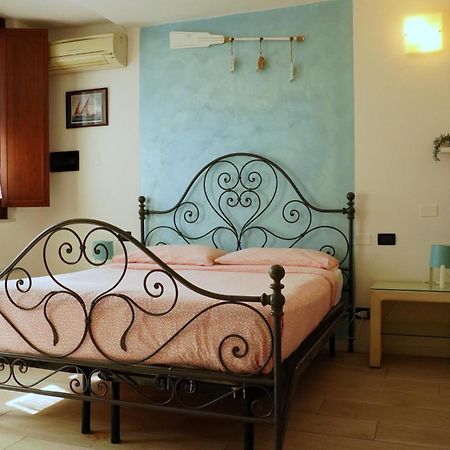 Case Vacanza Le Vele Дезенцано-дель-Гарда Екстер'єр фото